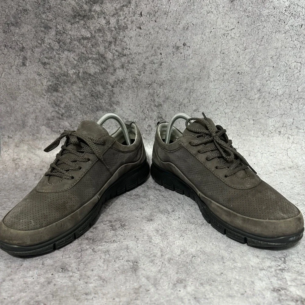Hotter Gravity II Sneakers Womens 10 Grey Perforated Suede Comfort Walking Shoes